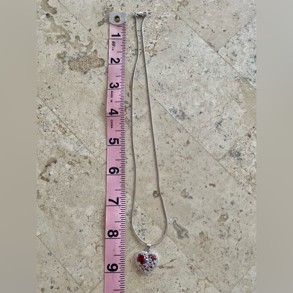 18k White Gold Plated Heart Pendant & Chain by Pretty Bird NWOT - Picture 8 of 8